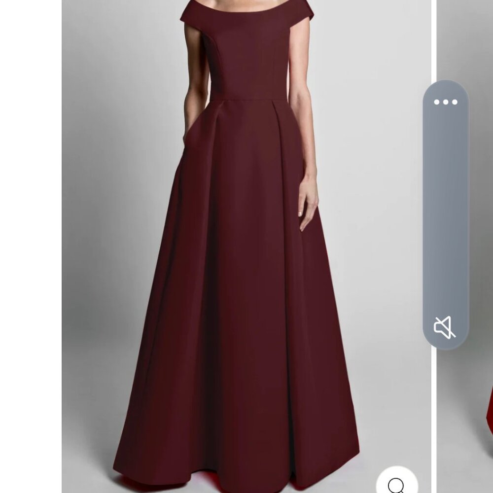 ALEXIA MARIA SILK FAILLE BALL GROWN